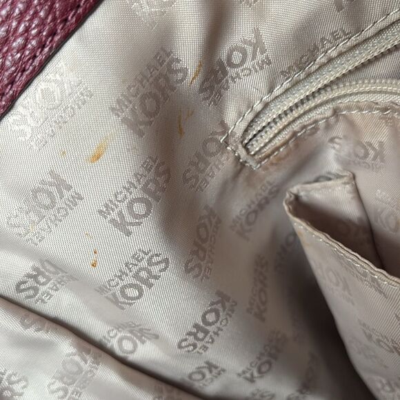 Michael Kors Claret Pebbled Leather Large Jet Set Tote Bag - Picture 9 of 10